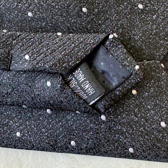 Silk Designer 58" Necktie & Matching Pocket Square Set Black W/ White Polka Dot - Picture 5 of 6